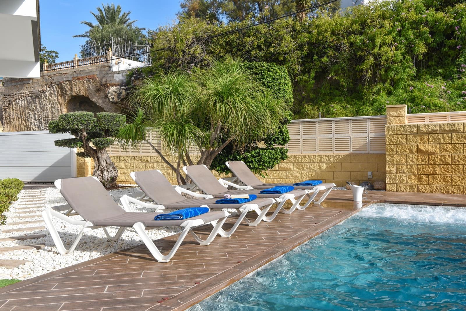 2 bedroom Villa for holiday rental in Adsubia with pool - € 1,004 (Ref: 4018023)