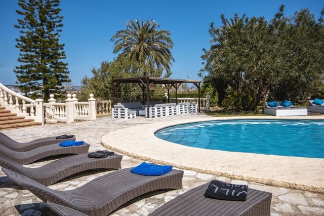 Villa/Maison de 3 chambres de location de vacances à Adsubia, Javea / Xàbia avec piscine garage - 1 363 € (Ref: 4026170)