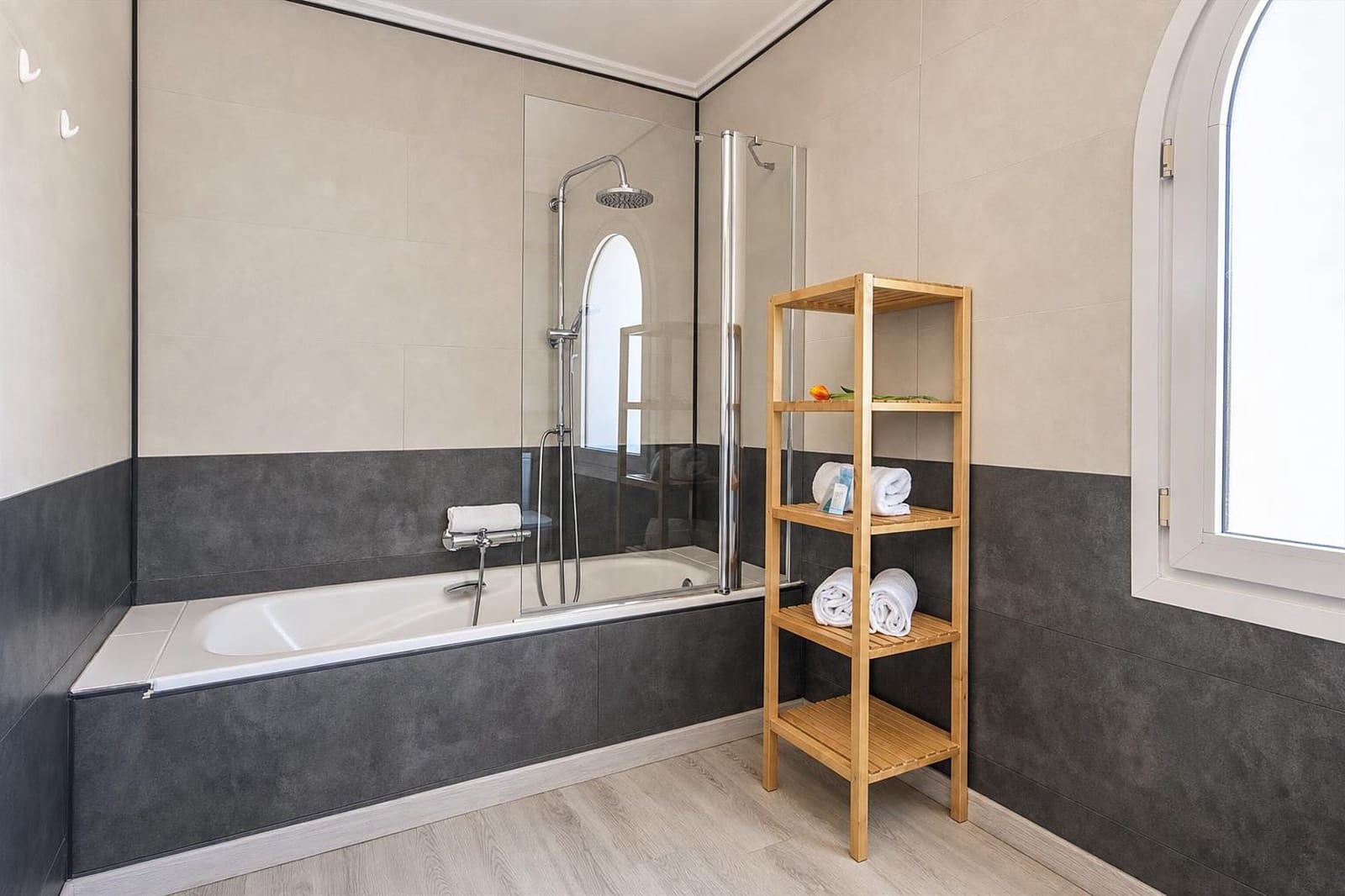 3 quarto Moradia para arrendamento para férias em Adsubia com piscina Garagem - 1 363 € (Ref: 4026170)