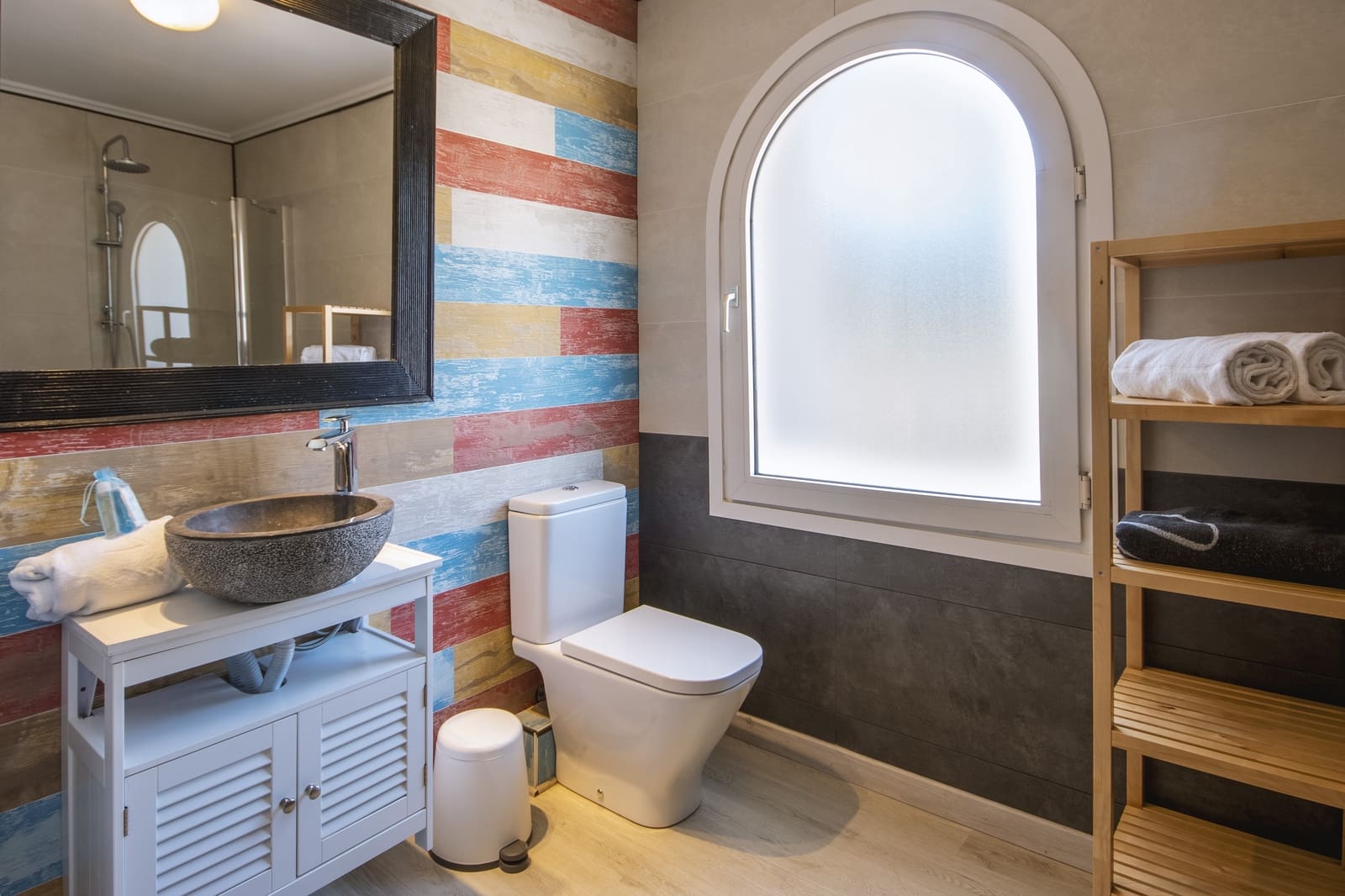 4 slaapkamer Villa voor vakantieverhuur in Adsubia met zwembad garage - € 1.642 (Ref: 4026171)