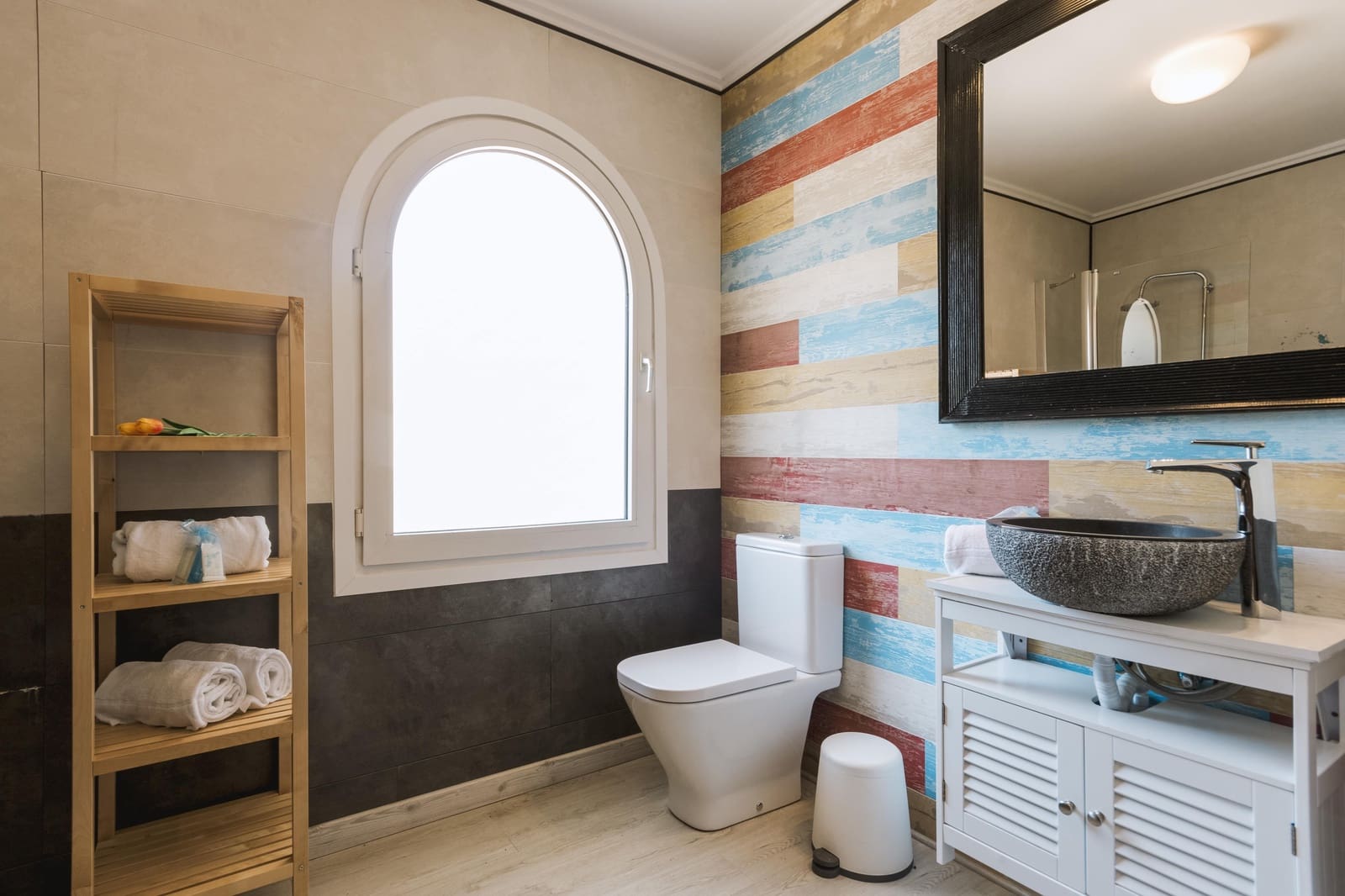 4 slaapkamer Villa voor vakantieverhuur in Adsubia met zwembad garage - € 1.642 (Ref: 4026171)