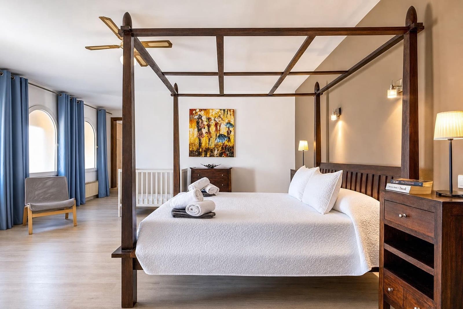 4 slaapkamer Villa voor vakantieverhuur in Adsubia met zwembad garage - € 1.642 (Ref: 4026171)