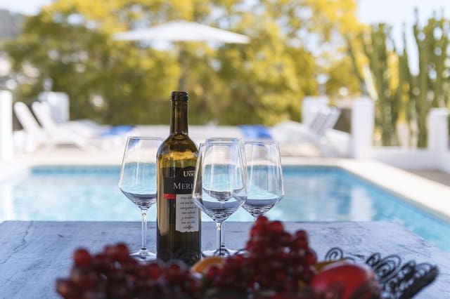 4 slaapkamer Villa voor vakantieverhuur in Partides comunes - Adsubia, Javea / Xàbia met zwembad garage - € 1.462 (Ref: 4026181)