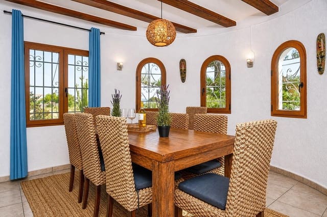 2 bedroom Villa for holiday rental in Adsubia, Javea / Xàbia with pool garage - € 541 (Ref: 4026185)