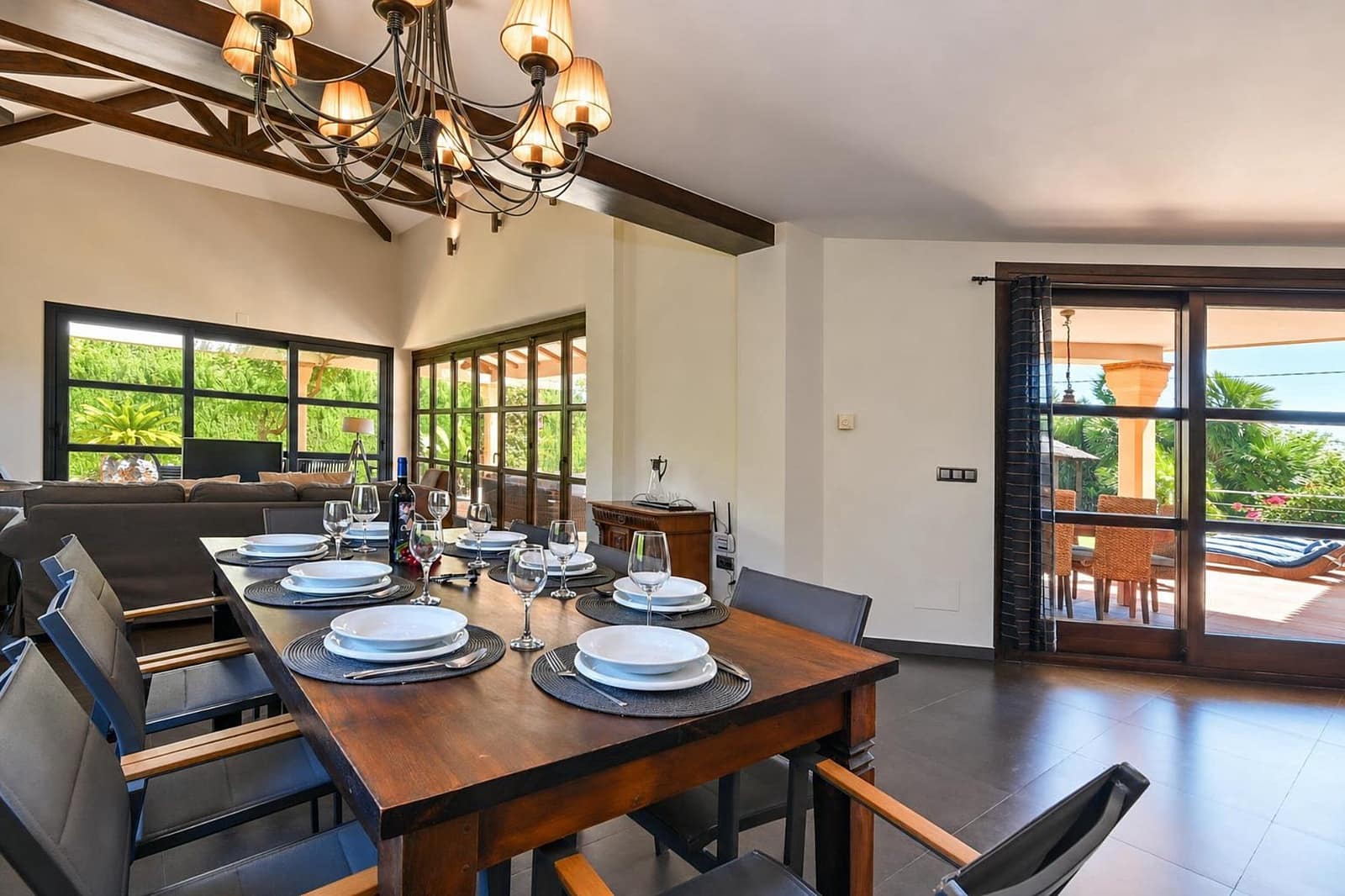 3 bedroom Villa for holiday rental in Denia with pool garage - € 871 (Ref: 4026187)