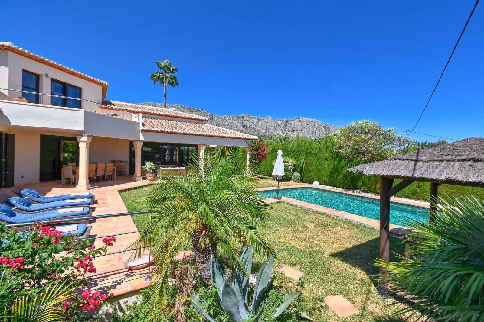 2 sovrum Villa för semesterbostäder i Denia med pool garage - 653 € (Ref: 4026188)