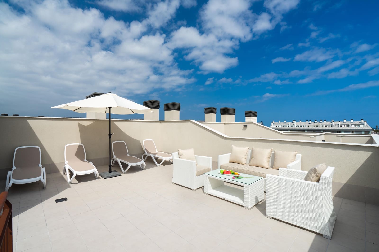 3 sovrum Lägenhet för semesterbostäder i Arenal med pool garage - 614 € (Ref: 4539457)