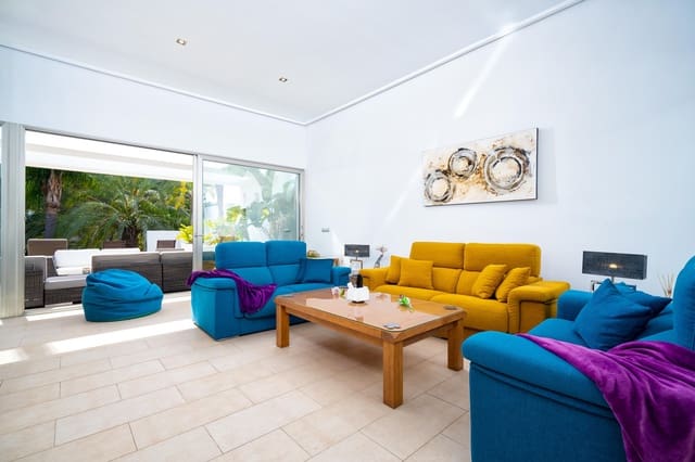 3 slaapkamer Villa voor vakantieverhuur in Cap Martí - El Tossalet - Pinomar, Javea / Xàbia met zwembad garage - € 1.597 (Ref: 4606172)