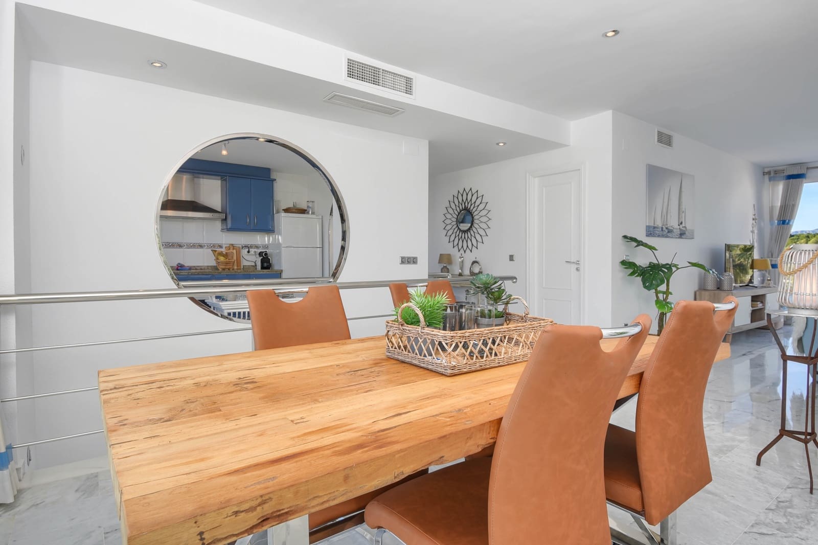 2 slaapkamer Appartement voor vakantieverhuur in Moraira met garage - € 667 (Ref: 4616696)