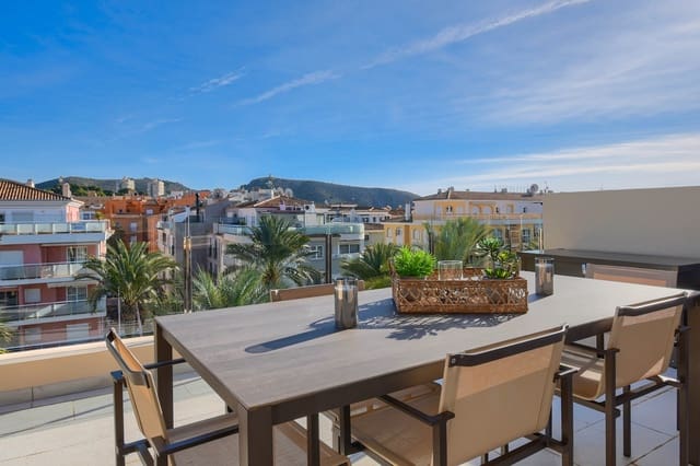 2 sovrum Lägenhet för semesterbostäder i Casco Urbano, Teulada-Moraira med garage - 667 € (Ref: 4616696)