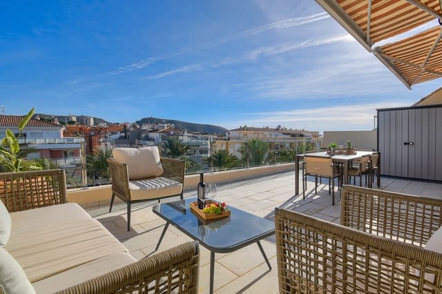 2 sovrum Lägenhet för semesterbostäder i Casco Urbano, Teulada-Moraira med garage - 667 € (Ref: 4616696)