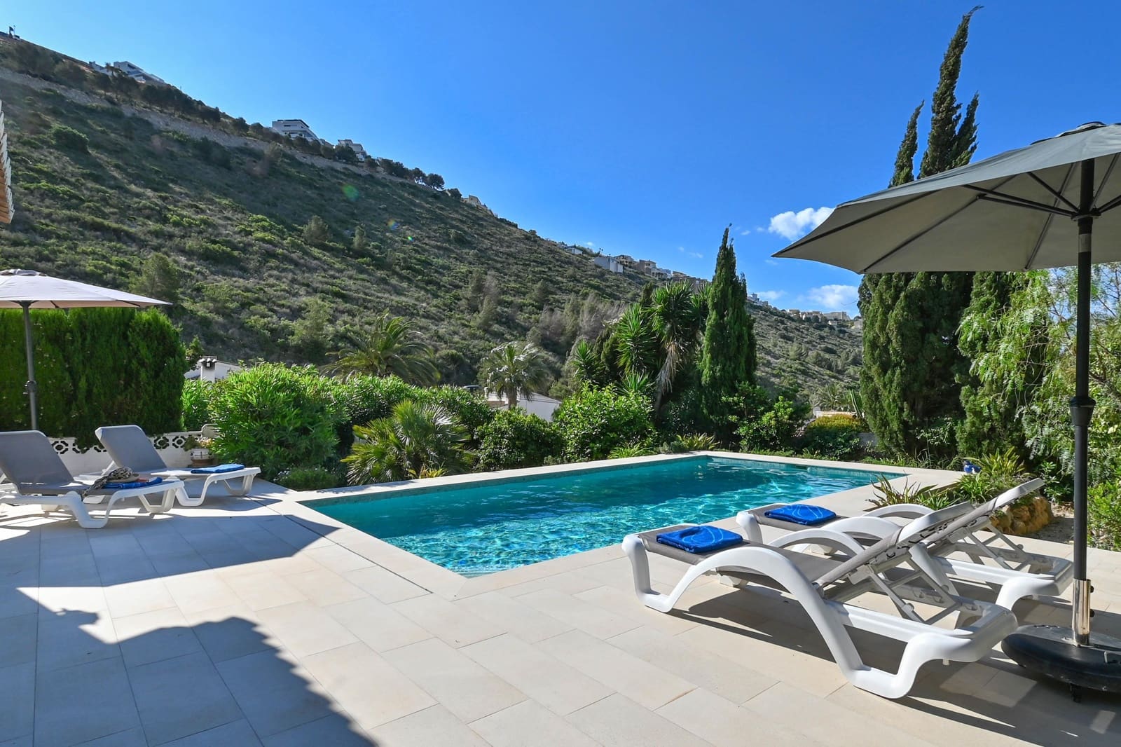 3 makuuhuone Huvila lomavuokrausta paikassa Benitachell / Benitatxell mukana uima-altaan 
autotalli - 582 € (Ref: 4712484)