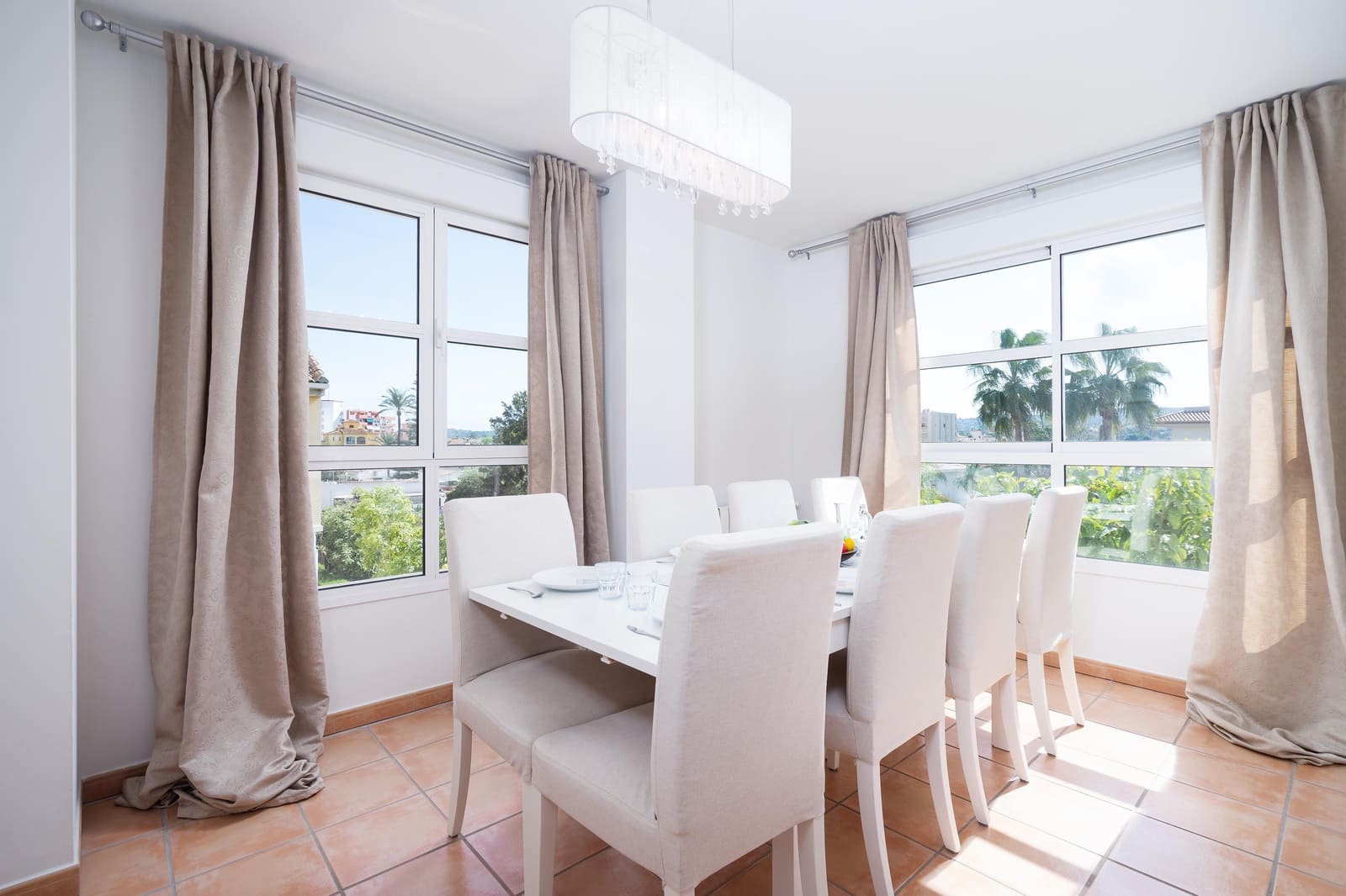 3 Zimmer Ferienapartment in Arenal mit Pool Garage - 661 € (Ref: 4826391)