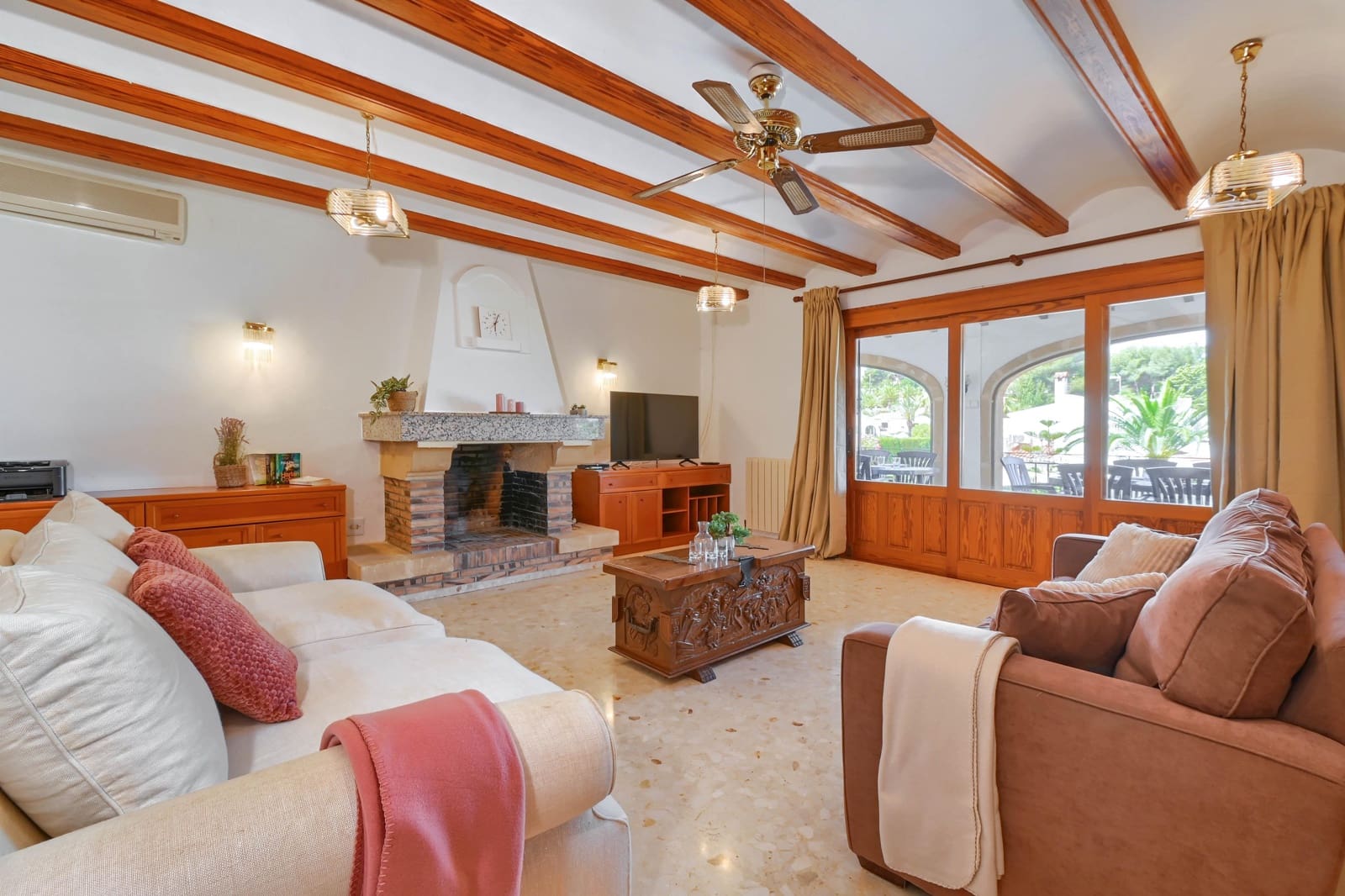 3 slaapkamer Finca/Landhuis voor vakantieverhuur in Adsubia met zwembad garage - € 837 (Ref: 4836020)