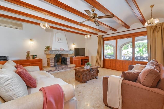 3 soverom Finca/Herregård til salgs i Adsubia, Javea / Xàbia med svømmebasseng garasje - € 837 (Ref: 4836020)