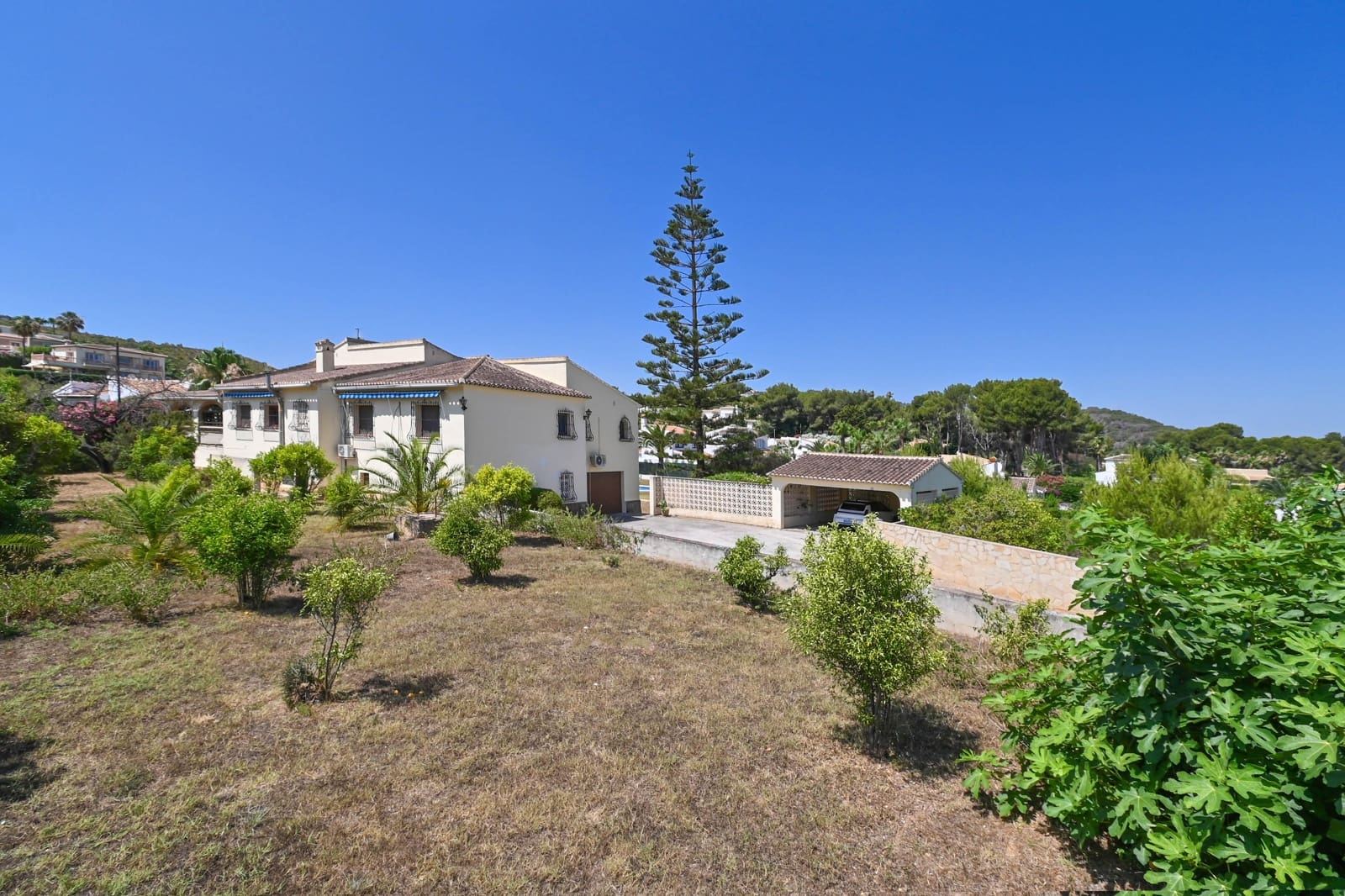 4 Zimmer Ferienfinca/landgut in Adsubia mit Pool Garage - 1.044 € (Ref: 4836021)