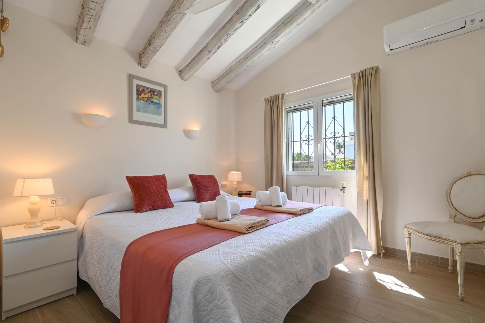 Chalet de 3 habitaciones en Dénia en alquiler vacacional con piscina garaje - 1.221 € (Ref: 4858749)