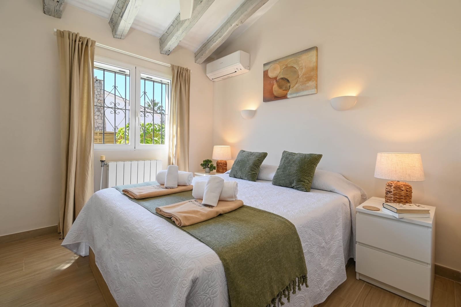 Chalet de 3 habitaciones en Dénia en alquiler vacacional con piscina garaje - 1.221 € (Ref: 4858749)