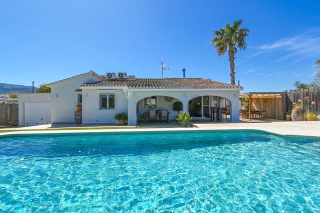 Villa/Maison de 3 chambres de location de vacances à Les Bassetes - El Marjal, Dénia avec piscine garage - 1 221 € (Ref: 4858749)