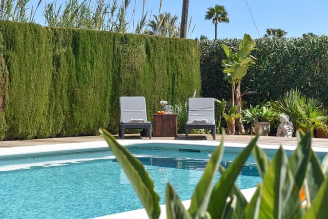 Villa/Maison de 3 chambres de location de vacances à Les Bassetes - El Marjal, Dénia avec piscine garage - 1 221 € (Ref: 4858749)