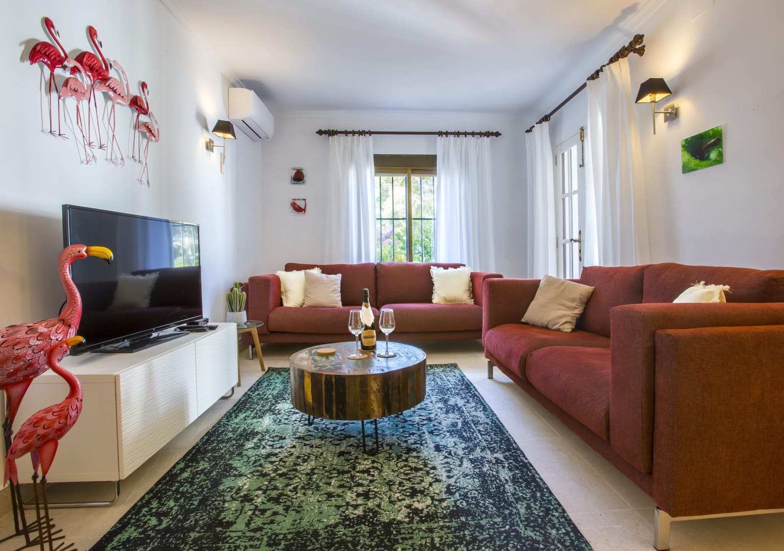   3 soveværelse   ferieFinca/Landehus i Moraira   med   swimmingpool  garage  - € 508 (Ref: 4881633)