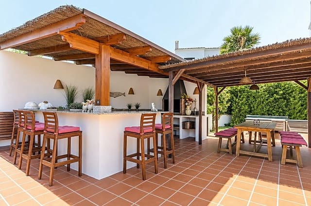 6 makuuhuone Huvila lomavuokrausta paikassa Moravit - Cap Blanc, Teulada-Moraira mukana uima-altaan 
autotalli - 1 688 € (Ref: 4881641)