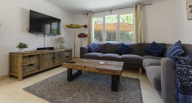 5 slaapkamer Villa voor vakantieverhuur in Moravit - Cap Blanc, Teulada-Moraira met zwembad garage - € 1.155 (Ref: 4881642)