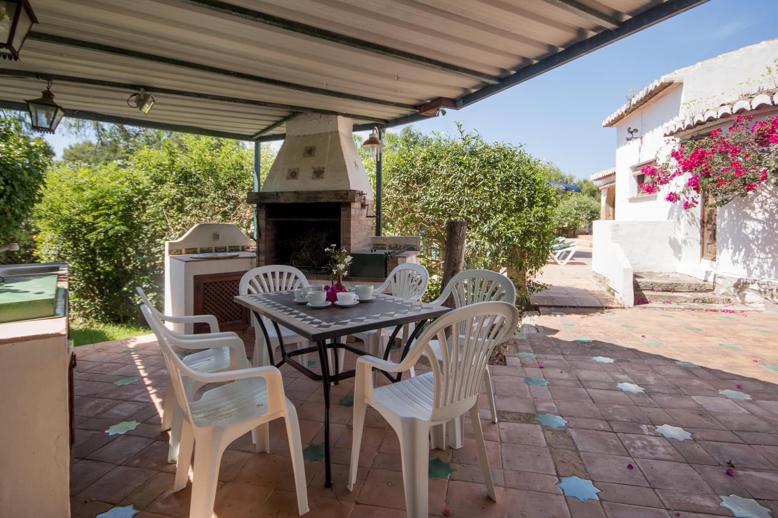   5 soveværelse   ferieVilla i Javea / Xabia   med   swimmingpool  garage  - € 1.460 (Ref: 5462613)