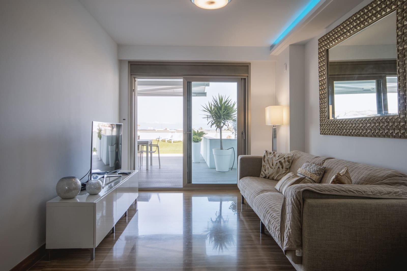 3 bedroom Apartment for holiday rental in Arenal with pool garage - € 800 (Ref: 5496149)