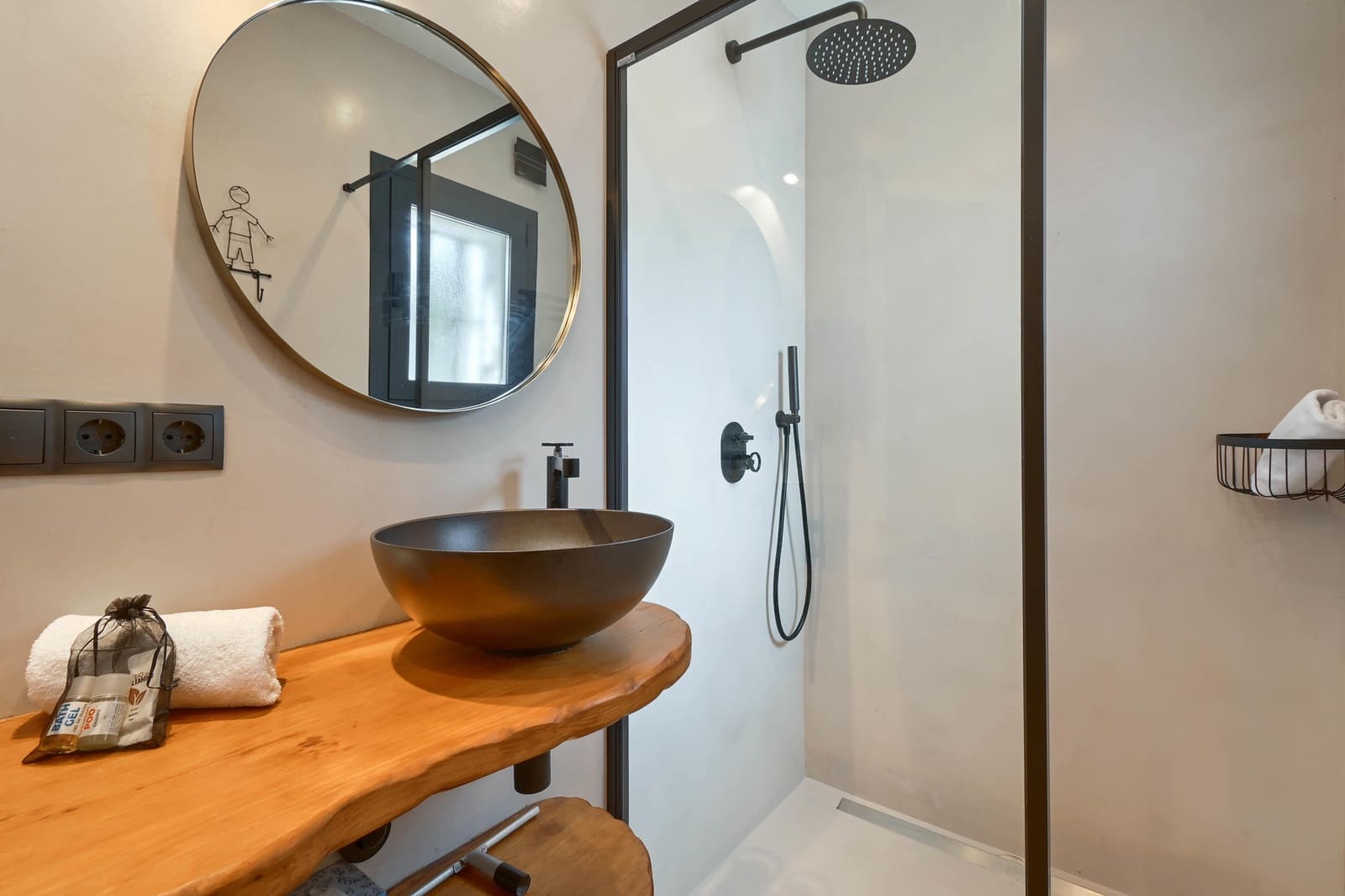 2 slaapkamer Villa voor vakantieverhuur in Javea / Xabia met zwembad garage - € 699 (Ref: 5652223)