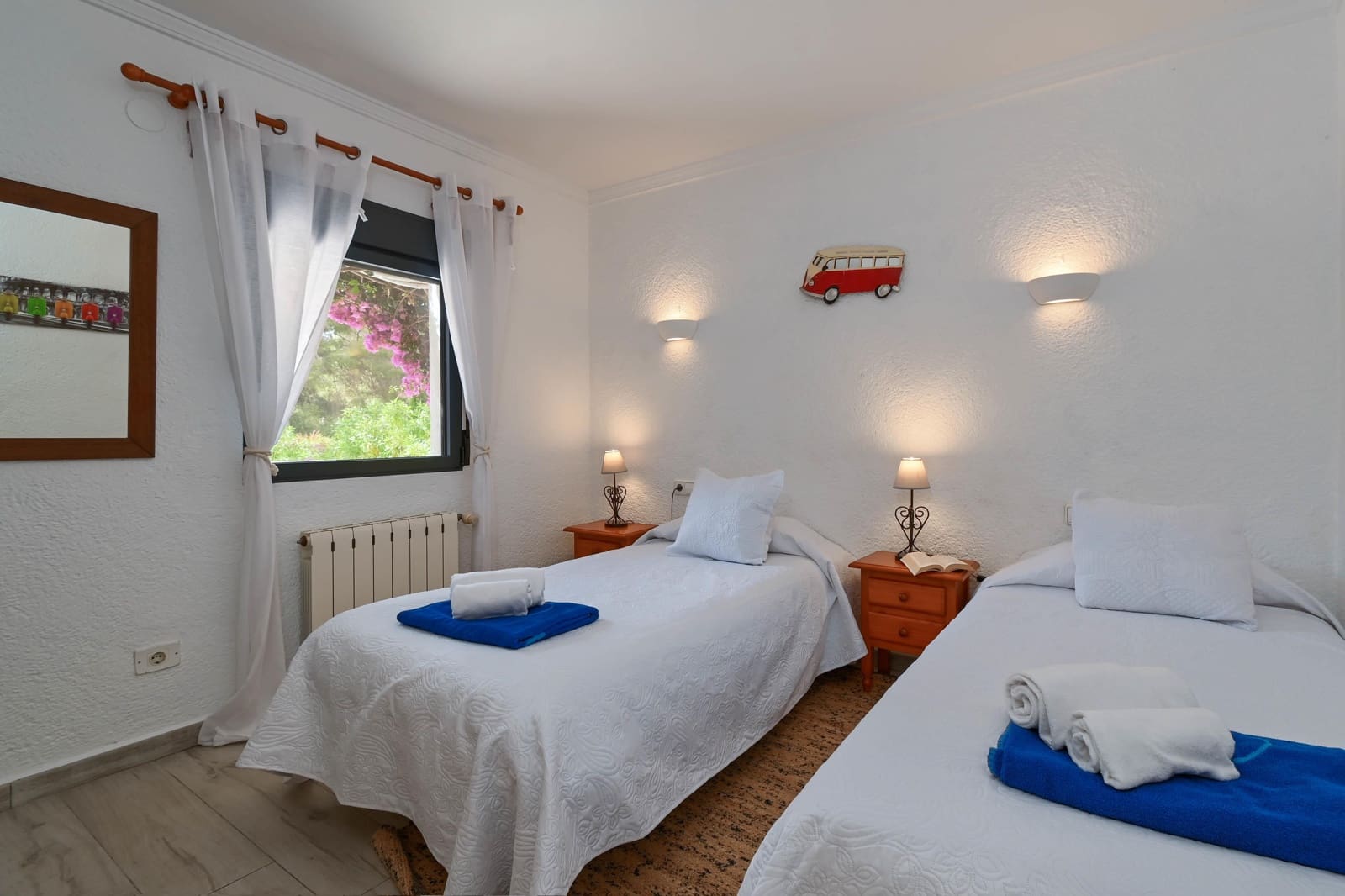 2 slaapkamer Villa voor vakantieverhuur in Javea / Xabia met zwembad garage - € 699 (Ref: 5652223)