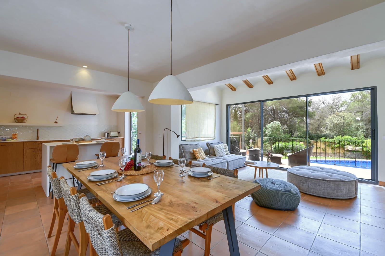 2 slaapkamer Villa voor vakantieverhuur in Javea / Xabia met zwembad garage - € 699 (Ref: 5652223)