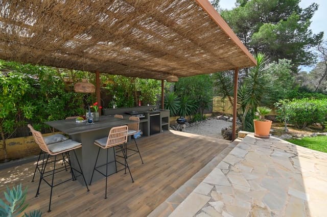 2 slaapkamer Villa voor vakantieverhuur in La Granadella  - Costa Nova, Javea / Xàbia met zwembad garage - € 699 (Ref: 5652223)