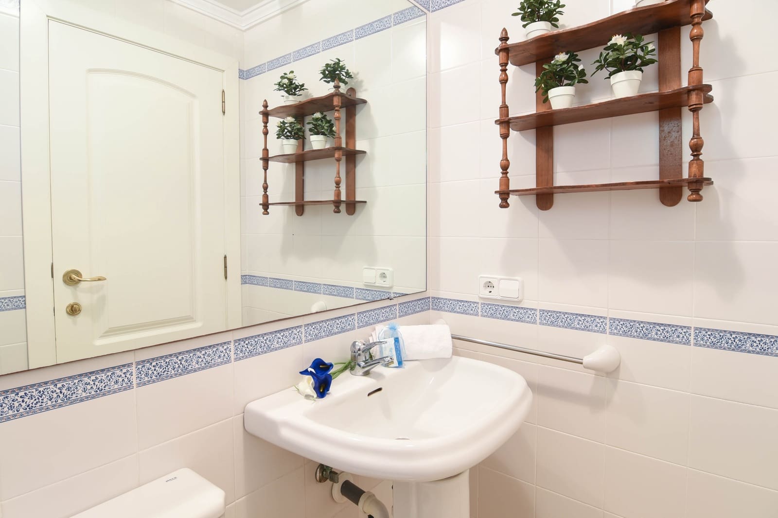 3 bedroom Apartment for holiday rental in Moraira with pool garage - € 797 (Ref: 5679071)