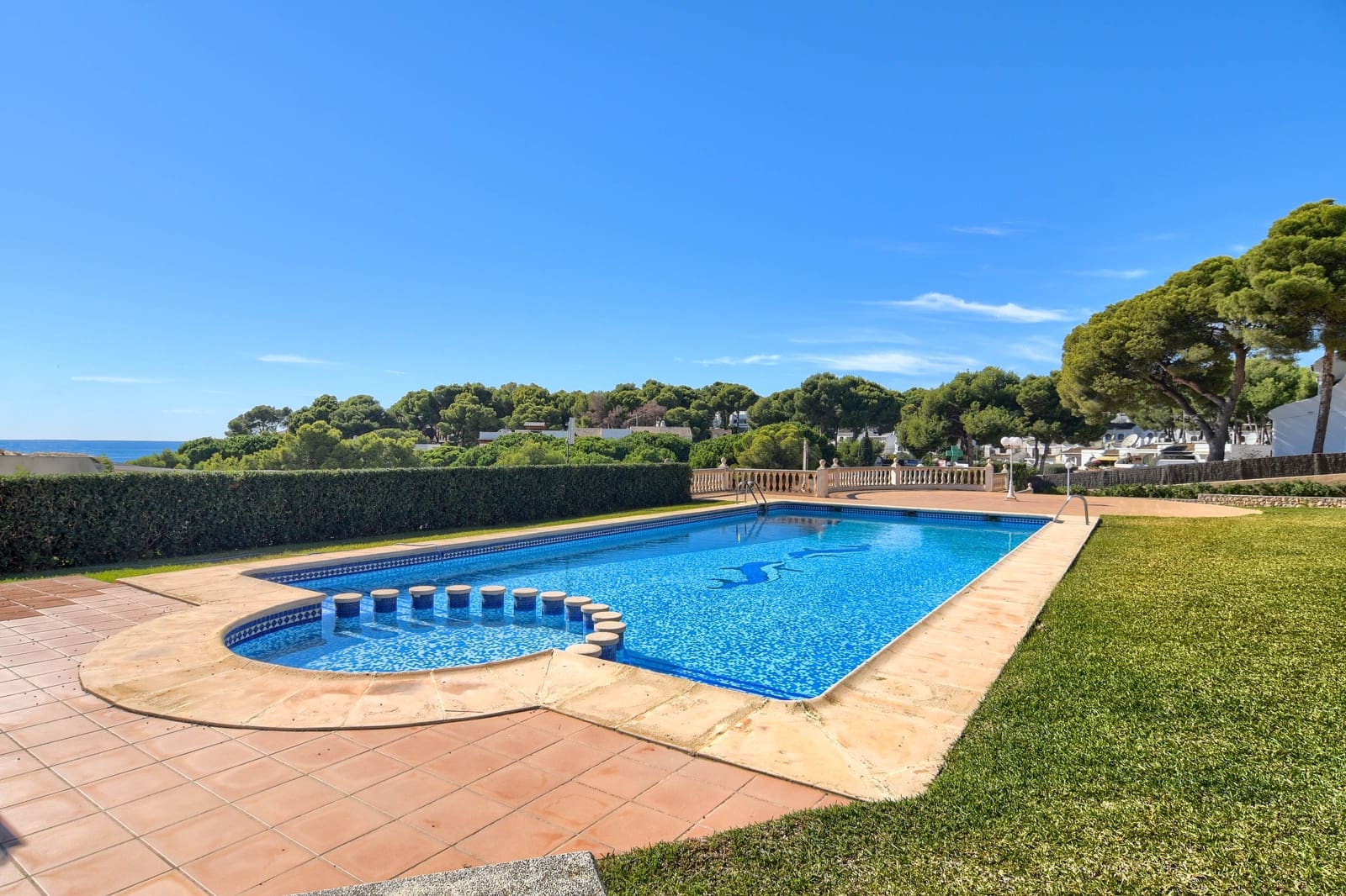 3 bedroom Apartment for holiday rental in Moraira with pool garage - € 797 (Ref: 5679071)