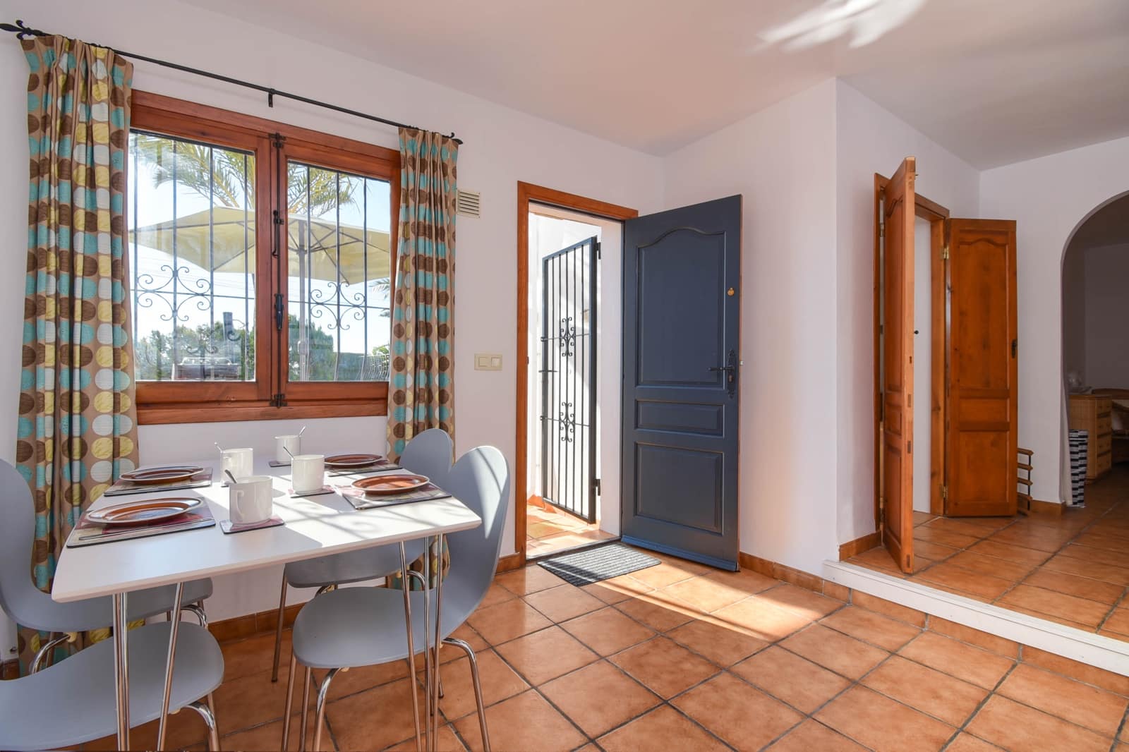 2 Zimmer Ferienvilla in Senija mit Pool Garage - 458 € (Ref: 5884583)