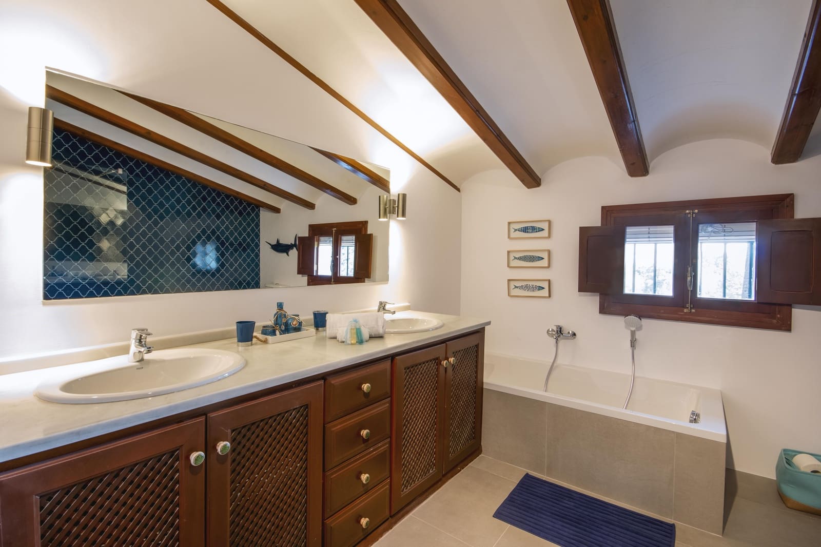 4 bedroom Villa for holiday rental in La Xara with pool garage - € 1,587 (Ref: 5933166)