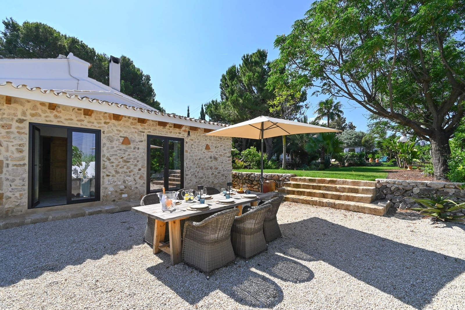 4 bedroom Villa for holiday rental in La Xara with pool garage - € 1,587 (Ref: 5933166)