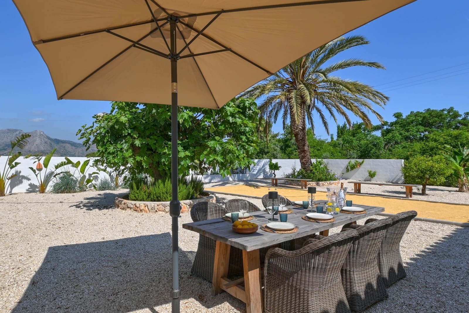 4 bedroom Villa for holiday rental in La Xara with pool garage - € 1,587 (Ref: 5933166)