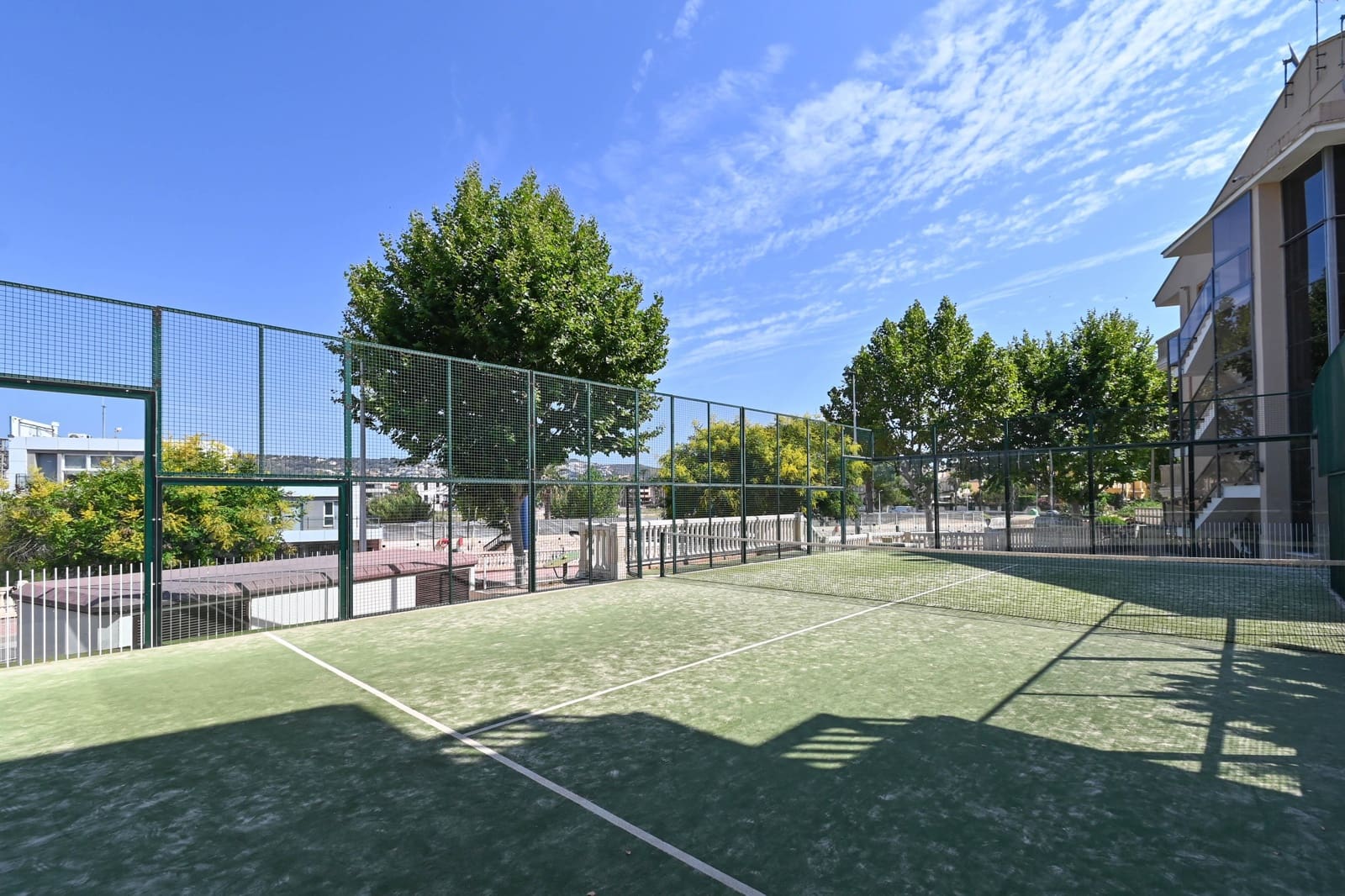 2 quarto Apartamento para arrendamento para férias em Arenal com piscina - 620 € (Ref: 6000468)