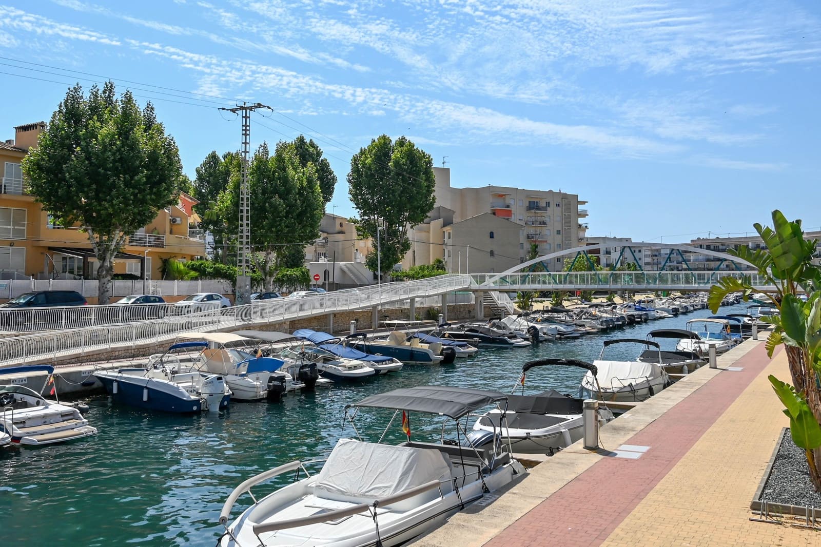 2 quarto Apartamento para arrendamento para férias em Arenal com piscina - 620 € (Ref: 6000468)