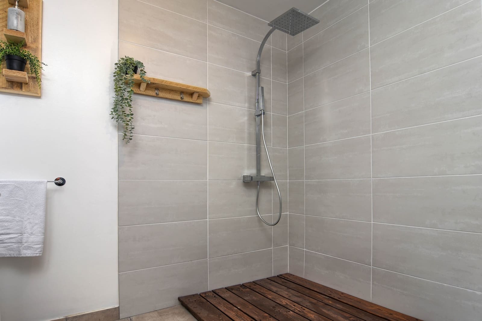 10 slaapkamer Villa voor vakantieverhuur in Benissa met zwembad garage - € 2.315 (Ref: 6043496)