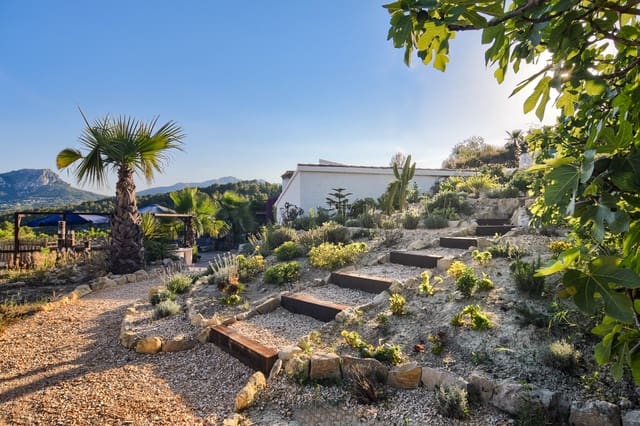 10 slaapkamer Villa voor vakantieverhuur in Benissa met zwembad garage - € 2.315 (Ref: 6043496)