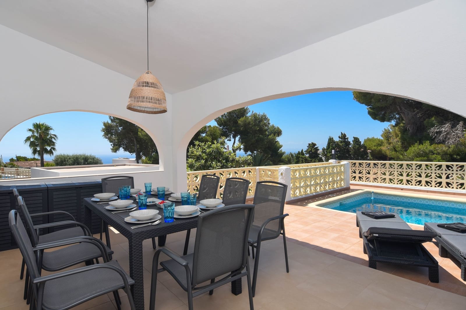 4 bedroom Villa for holiday rental in Javea / Xabia with pool garage - € 1,124 (Ref: 6209974)
