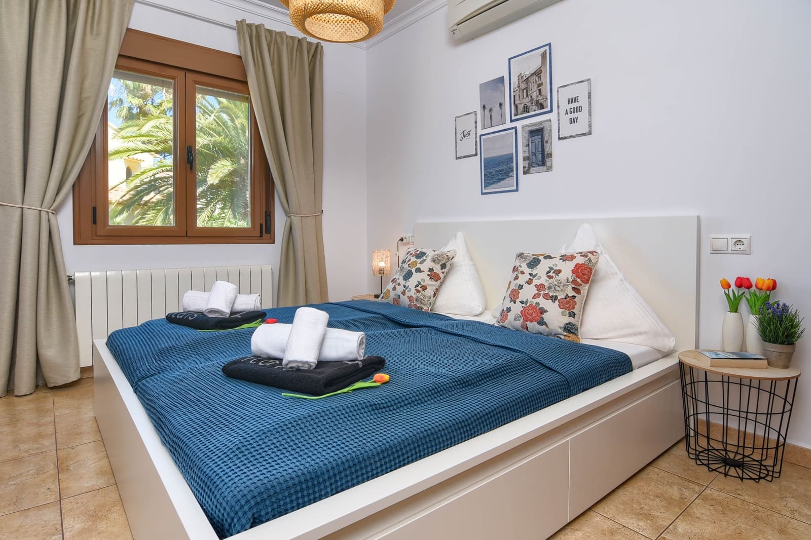 4 bedroom Villa for holiday rental in Javea / Xabia with pool garage - € 1,124 (Ref: 6209974)