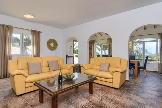 5 Zimmer Ferienvilla in Benissa mit Pool Garage - 1.757 € (Ref: 6275954)