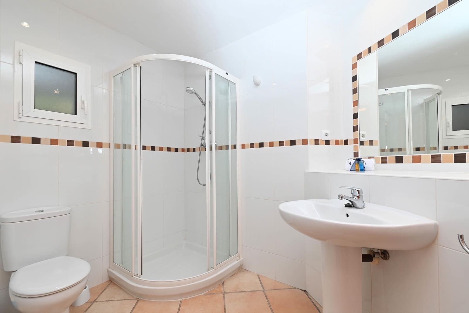 3 sovrum Villa för semesterbostäder i Javea / Xabia med pool garage - 1 124 € (Ref: 6466758)