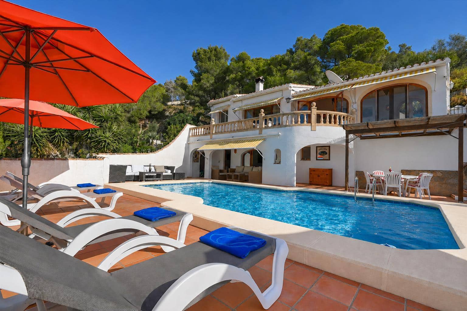 3 bedroom Villa for holiday rental in Javea / Xabia with pool garage - € 1,166 (Ref: 6466758)