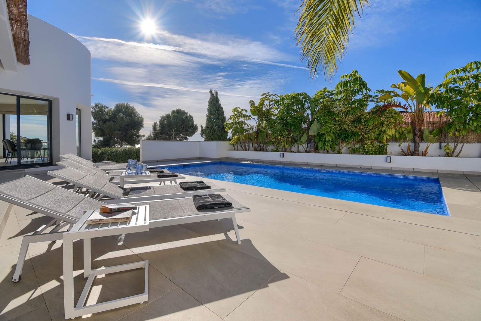 3 bedroom Villa for holiday rental in Benissa with pool garage - € 917 (Ref: 6560123)