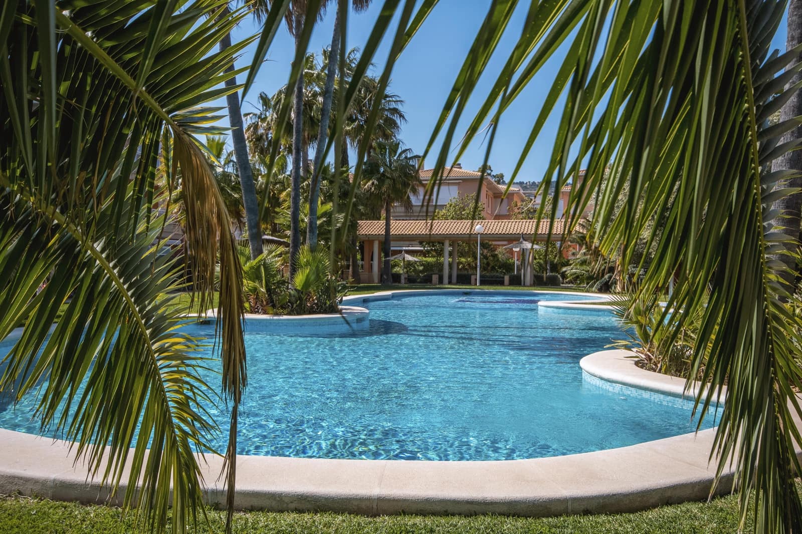 2 makuuhuone Huoneisto lomavuokrausta paikassa Javea / Xabia mukana uima-altaan 
autotalli - 601 € (Ref: 6593424)